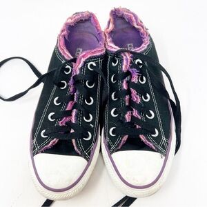 CONVERSE BLACK WITH PINK LOW TOP SNEAKERS CHUCK TAYLOR WOMENS SZ 6